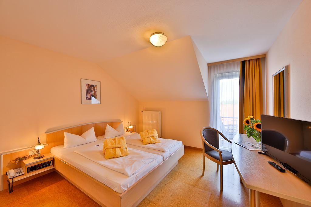 Hotel Sonnenhotel Bayerischer Hof - Inklusive Angebote Verfuegbar 3*